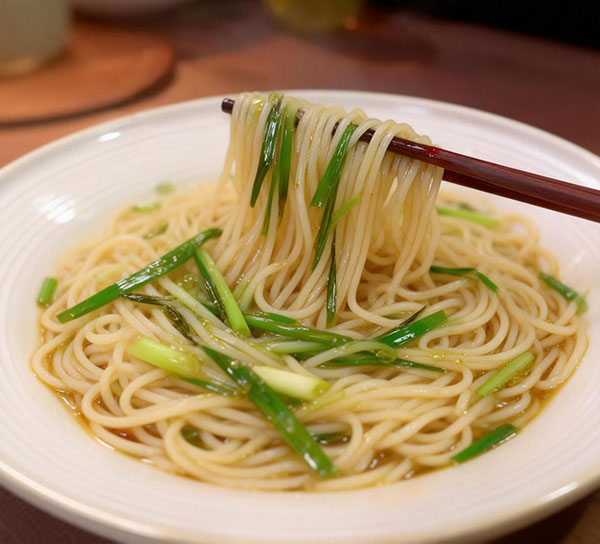 Scallion Oil Noodles